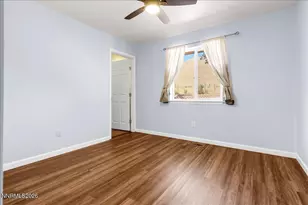 905 Thoroughbred Cir, Reno, NV 89508 - Photo 38