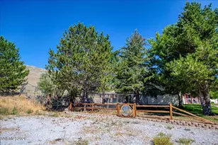 905 Thoroughbred Cir, Reno, NV 89508 - Photo 60