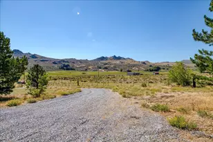 905 Thoroughbred Cir, Reno, NV 89508 - Photo 58