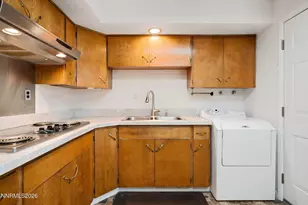 1495 W 6th St, Reno, NV 89503 - Photo 16