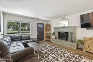 1841 1st St, Sparks, NV 89431 - Photo 4