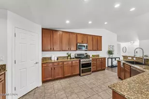 2298 Cygnus Way, Sparks, NV 89441 - Photo 16