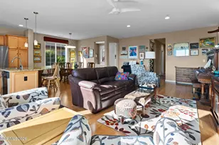 5425 Energystone Dr, Sparks, NV 89436 - Photo 12