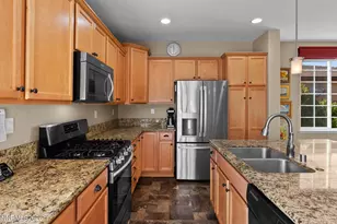 5425 Energystone Dr, Sparks, NV 89436 - Photo 16
