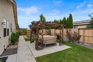 7208 Rutherford Dr, Reno, NV 89506 - Photo 26