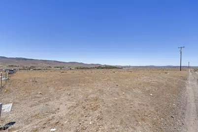 4810 Holmes Avenue, Silver Springs, NV 89429 - Photo 20