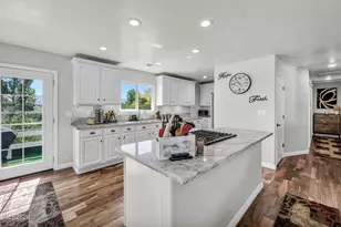 981 Mitch Dr, Gardnerville, NV 89460 - Photo 8