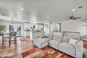 981 Mitch Dr, Gardnerville, NV 89460 - Photo 10
