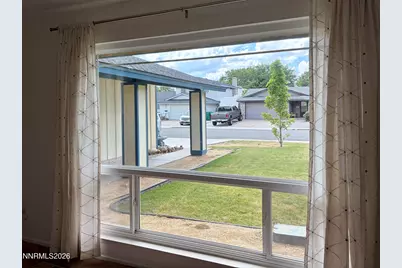 1188 La Via Way, Sparks, NV 89434 - Photo 8