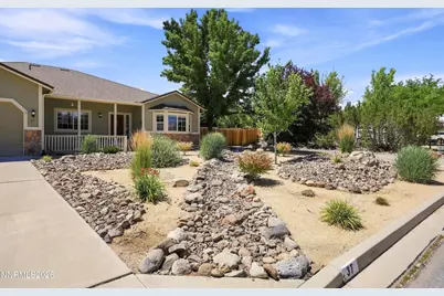 37 Marilyn Mae Drive, Sparks, NV 89441 - Photo 4