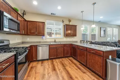 3669 Hollywood Park Drive, Reno, NV 89512 - Photo 6