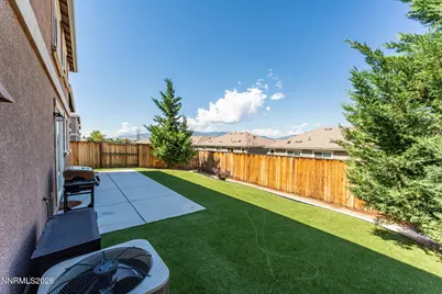 3669 Hollywood Park Drive, Reno, NV 89512 - Photo 2