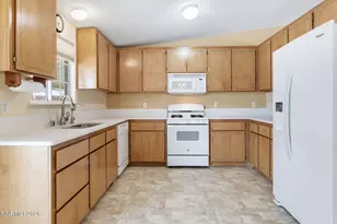810 Brandy Ct, Dayton, NV 89403 - Photo 14