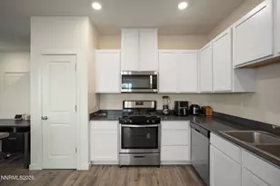 8855 Sky Wind Rd, Reno, NV 89506 - Photo 6