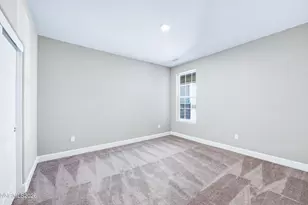 6752 Pilot Peak Ct, Sparks, NV 89436 - Photo 10