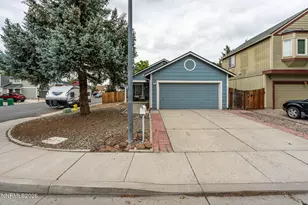 1717 Bluehaven Dr, Sparks, NV 89434 - Photo 4
