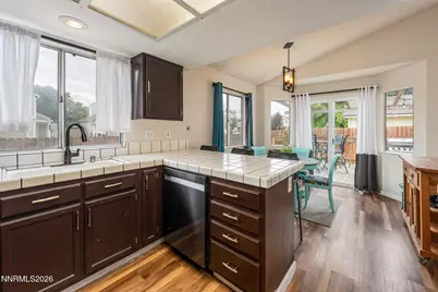 1717 Bluehaven Drive, Sparks, NV 89434 - Photo 8