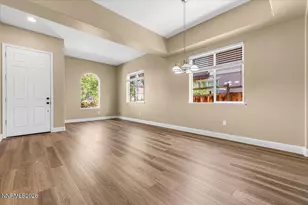 7035 Krug Dr, Sparks, NV 89436 - Photo 8