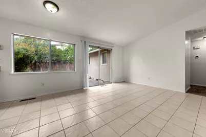 1101 Alta Vista Drive, Sparks, NV 89434 - Photo 10
