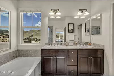 10677 Foxberry Park Drive, Reno, NV 89521 - Photo 38