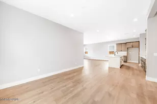 2437 Newberry Ct, Sparks, NV 89436 - Photo 16