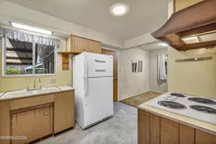 221 S Iris St, Carson City, NV 89703 - Photo 12
