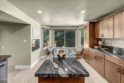 5045 Pradera Street, Sparks, NV 89436 - Photo 10