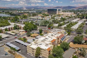 3095 Lakeside Dr, Reno, NV 89509 - Photo 14