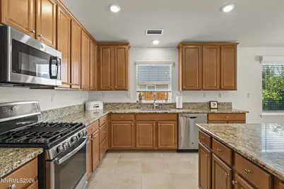 742 Mallard Crest Drive, Sparks, NV 89441 - Photo 8