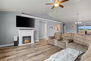 1342 Nevada Pacific Blvd, Fernley, NV 89408 - Photo 4
