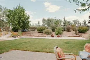 1518 Glenwood Dr, Gardnerville, NV 89460 - Photo 18
