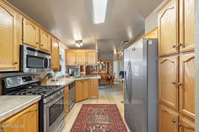 4790 Skyline Drive, Silver Springs, NV 89429 - Photo 10