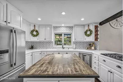 620 Renee Court, Gardnerville, NV 89460 - Photo 2