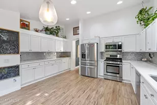 5355 Mesa Verde Dr, Sparks, NV 89436 - Photo 4