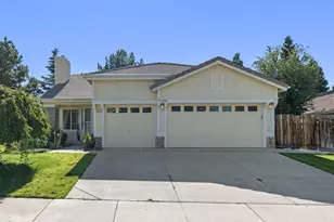5355 Mesa Verde Dr, Sparks, NV 89436 - Photo 1