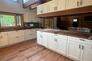 993 East Side Ave, Jarbidge, NV 89826 - Photo 10