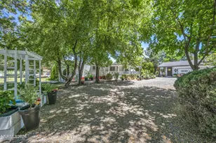 360 E Gepford Pkwy, Sun Valley, NV 89433 - Photo 34