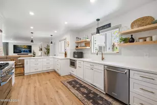 2880 Sagittarius Dr, Reno, NV 89509 - Photo 16