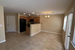 5765 Vista Serena Way, Sparks, NV 89436 - Photo 2
