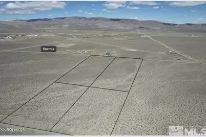 3210 Curtis Avenue, Silver Springs, NV 89429 - Photo 2