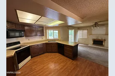 3960 Parque Verde Lane, Reno, NV 89502 - Photo 2