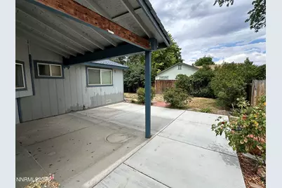 3960 Parque Verde Lane, Reno, NV 89502 - Photo 4
