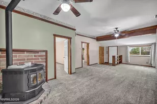 614 W 3rd St, Carson City, NV 89703 - Photo 2