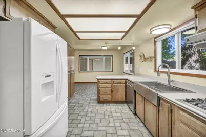 614 W 3rd Street, Carson City, NV 89703 - Photo 10