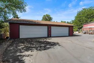 4692 W Leonesio Dr, Sun Valley, NV 89433 - Photo 44