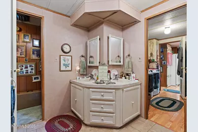4692 W Leonesio Drive, Sun Valley, NV 89433 - Photo 34