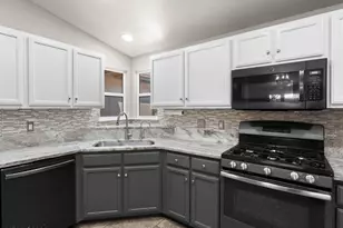 1643 Meadows Ave, Fernley, NV 89408 - Photo 16