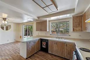 2035 Carlin St, Reno, NV 89503 - Photo 12