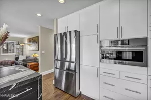 2296 Oak Ridge Dr, Carson City, NV 89703 - Photo 12
