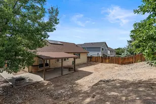 8620 Silver Shores Dr, Reno, NV 89506 - Photo 30